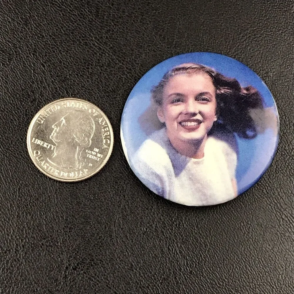 Vintage Marilyn Monroe Portrait Pinback Button Retro Film Star Collectible